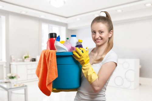 Deep cleaning kitchen surfaces during end of tenancy cleaning